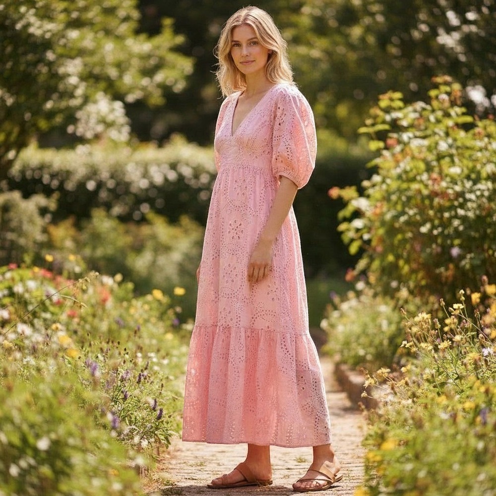 Sanctuary Pink Eyelet Maxi Dress V-Neck Puff Sleeve Cottagecore Girly size 4